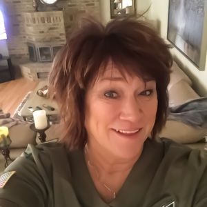 Meet your Posher, Sharon